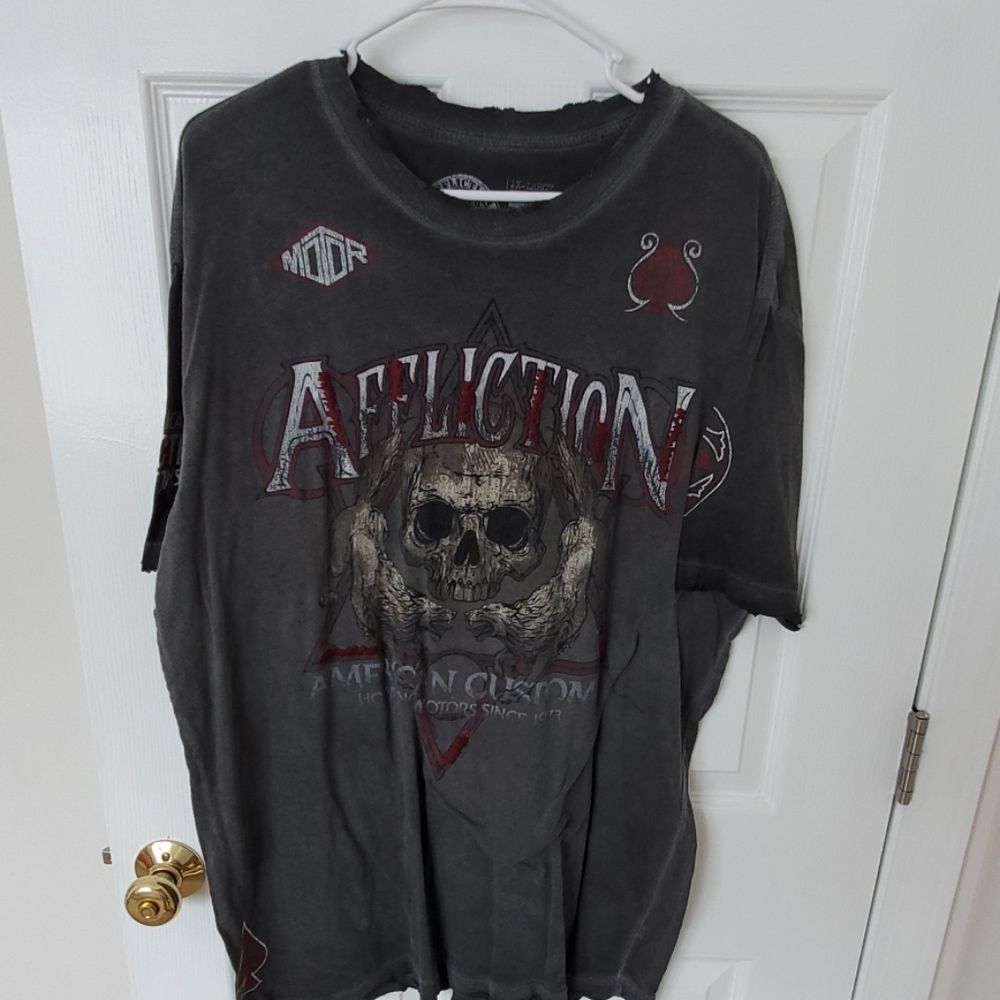 Affliction shirt